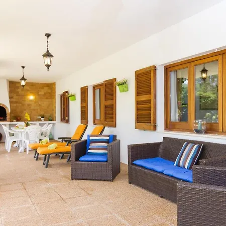 Son Tretze Villa
